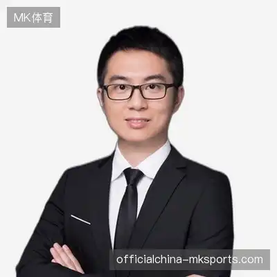 钟明博
